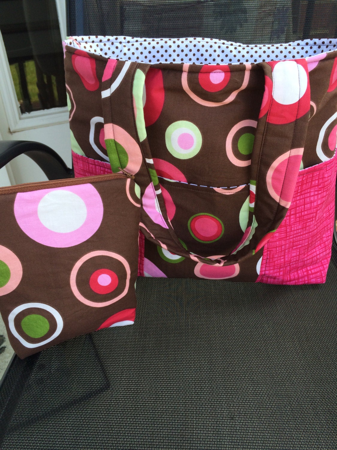 Six Pocket Tote Bag With Zippered Pouch Included Modern Pink Chocolate ...