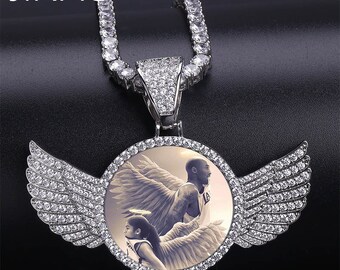 Custom Photo Locket Necklace Angel Wings Personalized Picture Engraved Name Heart Pendant Vintage Silver Rose Gold Memorial Gift Mom Grandma