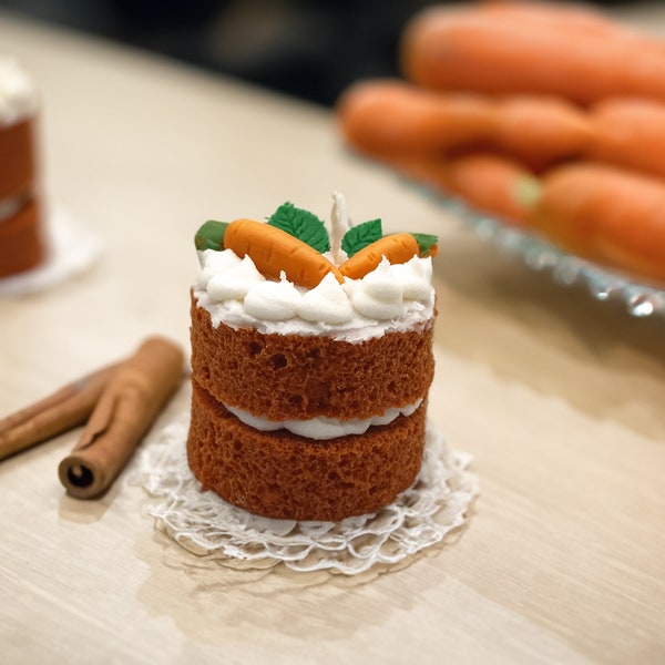 bougie gourmande en forme de gâteau carrot cake