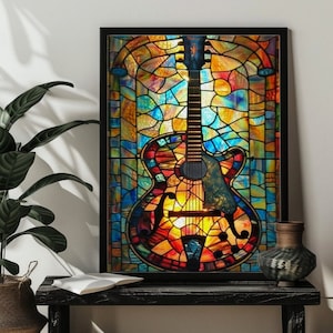 Puede incluir: Una ventana de vitral que representa una guitarra colorida con un marco negro. La guitarra está hecha de muchos trozos de vidrio de diferentes colores, incluyendo rojo, naranja, amarillo, verde, azul y morado. El fondo de la ventana es de color azul oscuro.