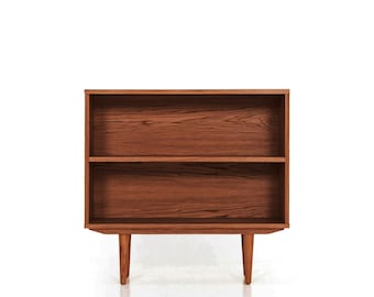 Bookcase, bookshelf made of oak vaneer - teak colour - Livlo T-R05