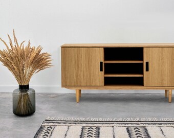 Mid-Century-Sideboard, Kommode, Kommode, Anrichte aus Eichenfurnier – Livlo D-S14