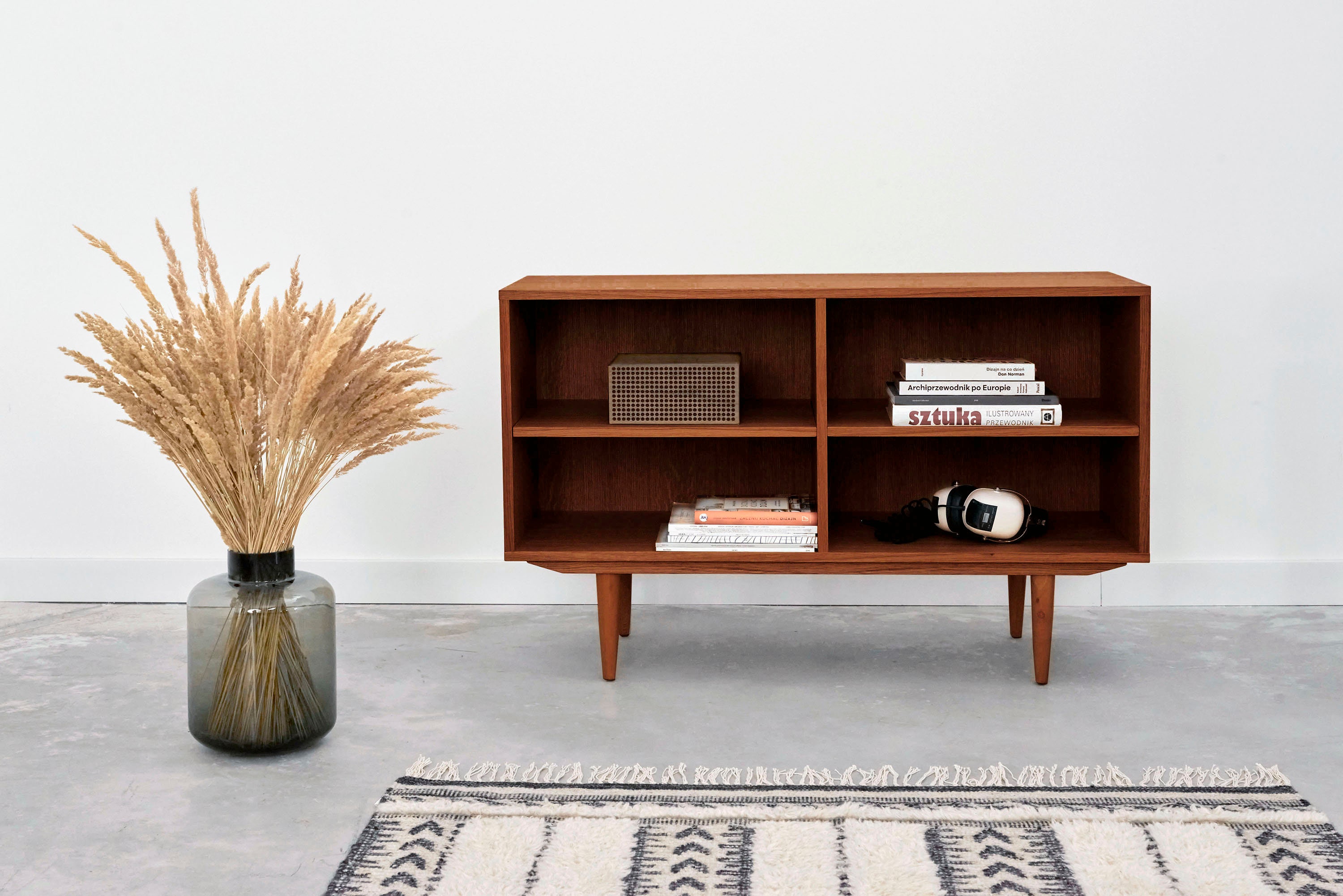 Bibliothèque Large Et Profonde De Style Mid-Century Moderne En Bois Chêne Massif | Taille Personnalisée Livlo T-R01