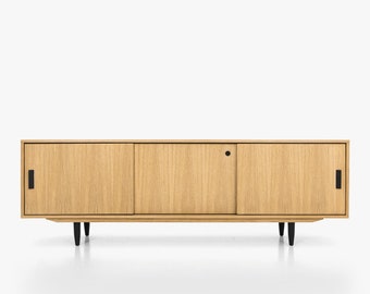 Mid-Century Sideboard, Kommode, Anrichte aus Eichenholz - Livlo D-S04