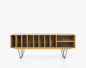 Mid-Century-Sideboard, Kommode, Kommode, Anrichte aus Eichenfurnier – Livlo D-S09