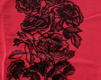 Wild Roses Linoblock tshirt