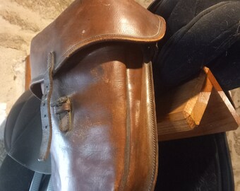 Panniers pour cheval de guerre