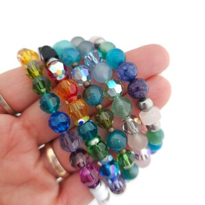 Colourful beaded bracelets | gemstone & crystal boho stackable stretch bracelets | rainbow pastel pride | OOAK hamdmade jewelry gift Bild 4