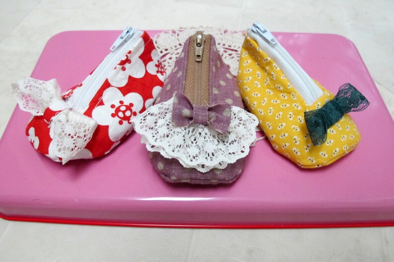 PDF Sewing Pattern Cute Baby Shoe Zippered Coin Purse with Bow Tutorials image 3