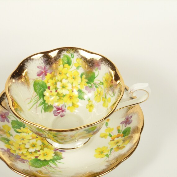 Items similar to Vintage Royal Albert Bone China Heavy Gold Gilt