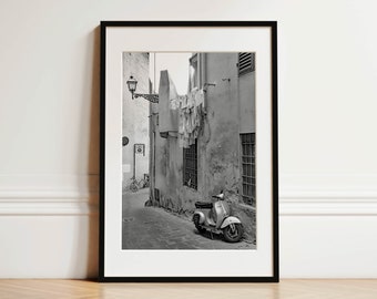 Florence Vespa Scooter Photo, Black and White Italy Street Photography, Italian Moped Print, Laundry Line Photo, Italy Gifts