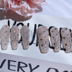 Luxury Gel nails|Press on Nails|100% Handmade Nails|Fashionable Nails|Rhinestone Nails|Long Coffin Nails|Nude Nails|Fake Nails|KK13