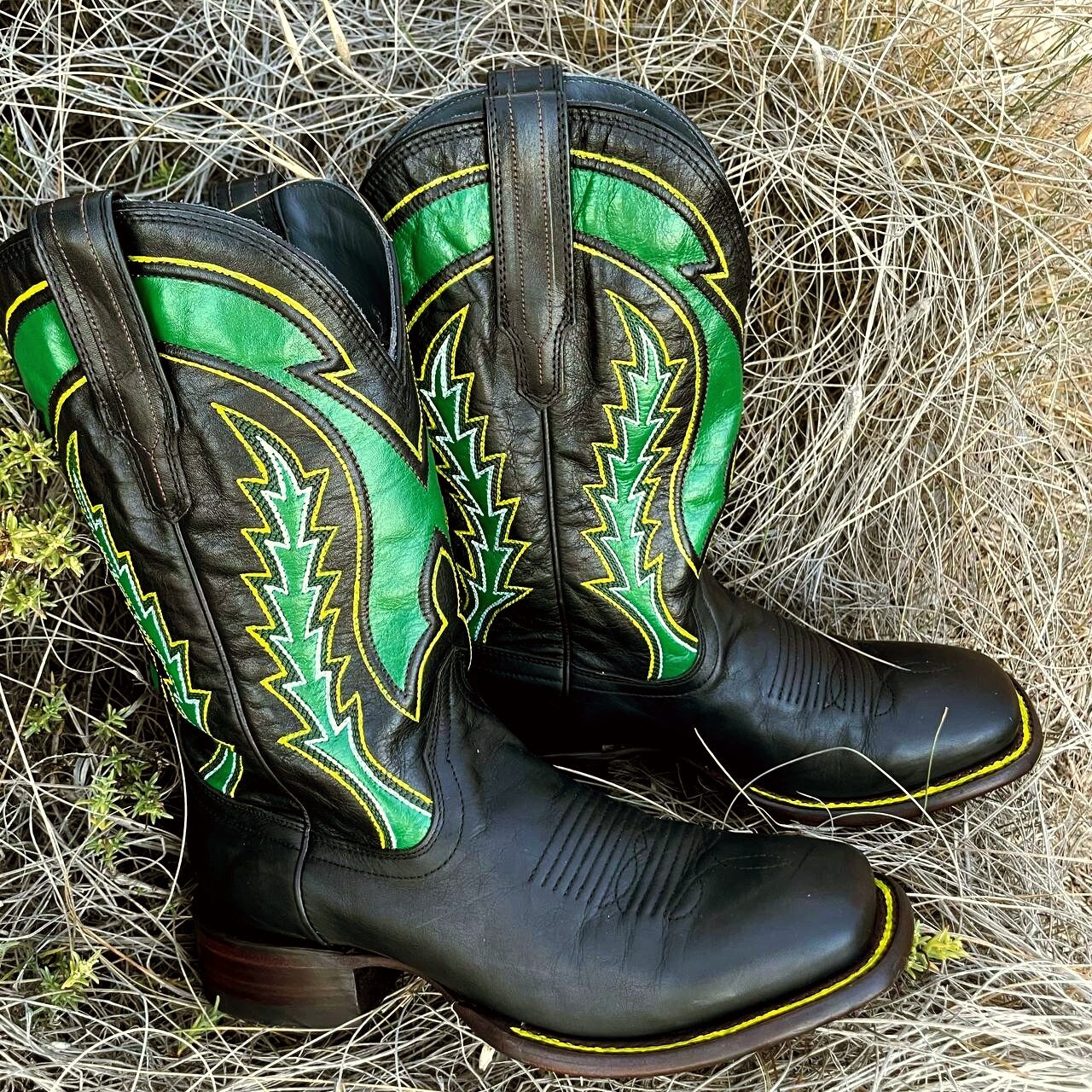 Black and green cowboy boots hotsell
