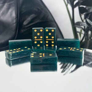 Set di domino in resina epossidica color smeraldo, regali personalizzati, giochi all&#39;aperto, gioco del domino personalizzato, domino premium, gioco per la serata in famiglia