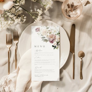 Plantilla de menú de boda floral elegante, plantilla de menú editable de flor violeta, invitación de boda moderna púrpura, menú mínimo, descarga imprimible