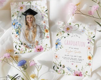 Roze wilde bloemen afstudeeruitnodiging, foto senior afstudeerfeest uitnodigen, afdrukbare meisje afstudeeraankondiging, bewerkbare coquette afstudeerfeestje