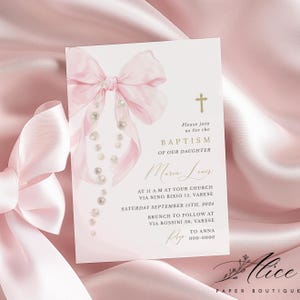 Invito per battesimo con fiocco rosa, invito per battesimo di bambina, invito per la prima comunione, biglietto per cerimonia religiosa per bambina modificabile e stampabile
