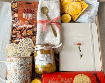 Honey Hygge Gift Box (L) - Cozy Comforts & Danish Delights for Any Occasion | Birthdays, Gifts, Mother’s Day, Self-Care, Get Wells
