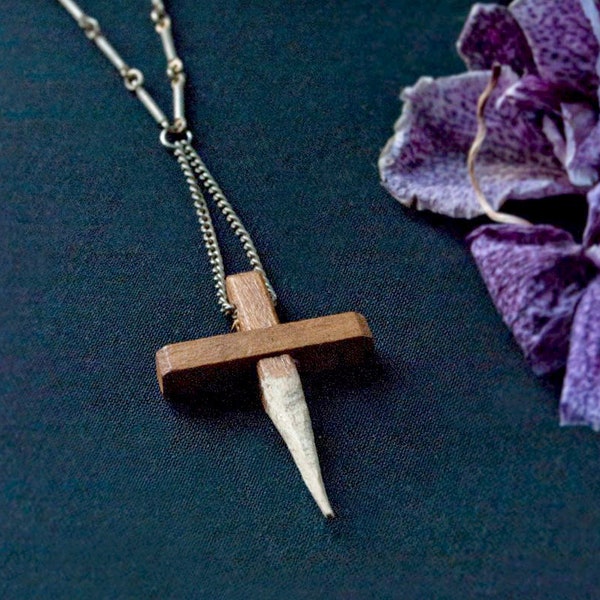 Van Helsing Wooden Cross Stake Necklace / Cross Necklace for Men / Cross Necklace / Occult Goth Jewelry