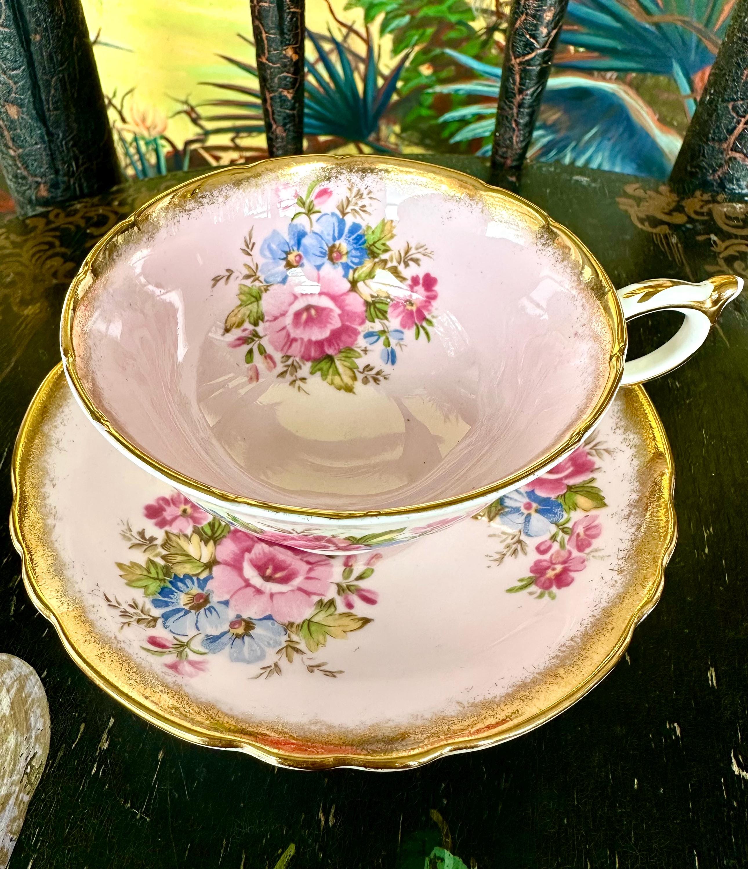 Vintage PARAGON ENGLAND by Appointment to Her Majesty the Queen
