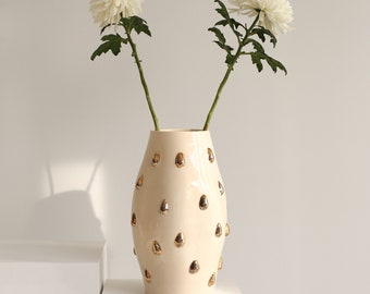 Handmade Ceramic Vase (Creme-Gold)