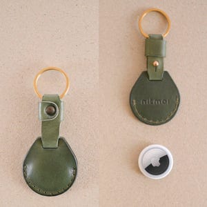 Premium AirTag Holder in Cognac Italian Leather, Apple AirTag Keyring, Custom Leather AirTag Keychain, Monogram Air Tag case, Gift for Him