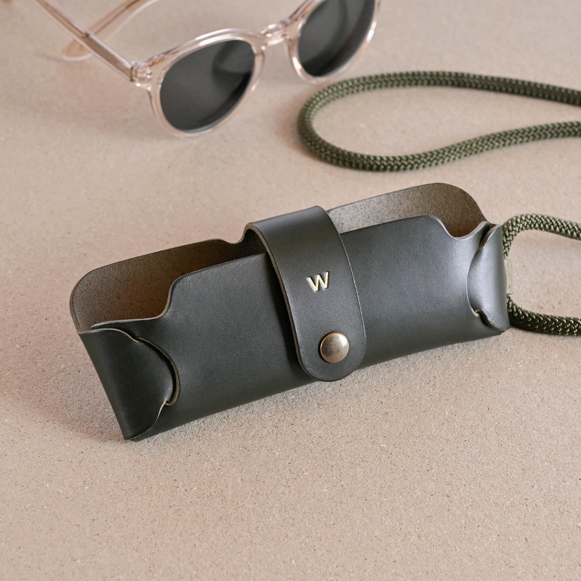 Ray ban hard case - Etsy 日本
