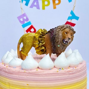 Safari Lion Party Animal Cake Topper / Decoración de cumpleaños de la selva / Decoración de fiesta temática de Safari / Decoración de pastel de animales salvajes / Cumpleaños del rey de la selva