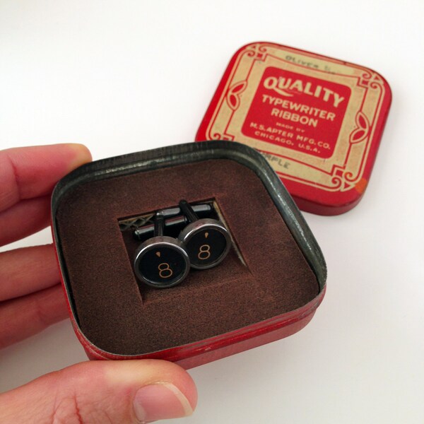 Lucky number '8' keys, Vintage typewriter-key cufflinks in vintage tin