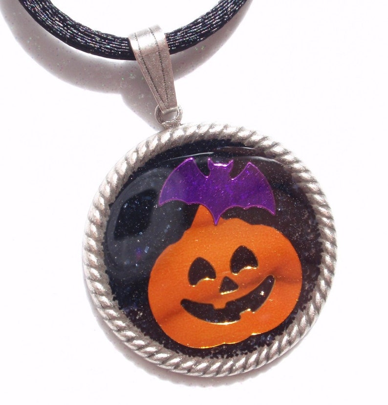 CLEARANCE Jack O Lantern Glitter, resin, confetti Pendant image 4