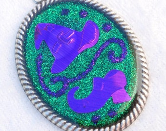 Witchy Pendant- Glitter Resin Fantasy