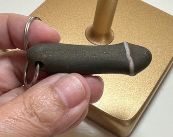 Beach Stone Keychain – Manly Putty Gray Stone, Steel Key Ring