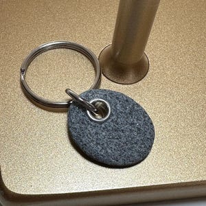 Beach Stone Key Chain – Nahant MA Rock Hound Gift