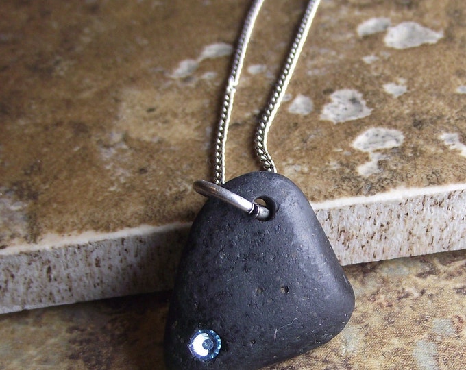 Beach Stone Jewelry Beach Rock Necklace Black and Blue Etsy