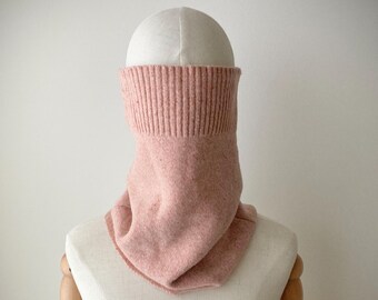 Joodito Origami Crown Pure Merino Wool Sweater Beanie Hat  display picture 3