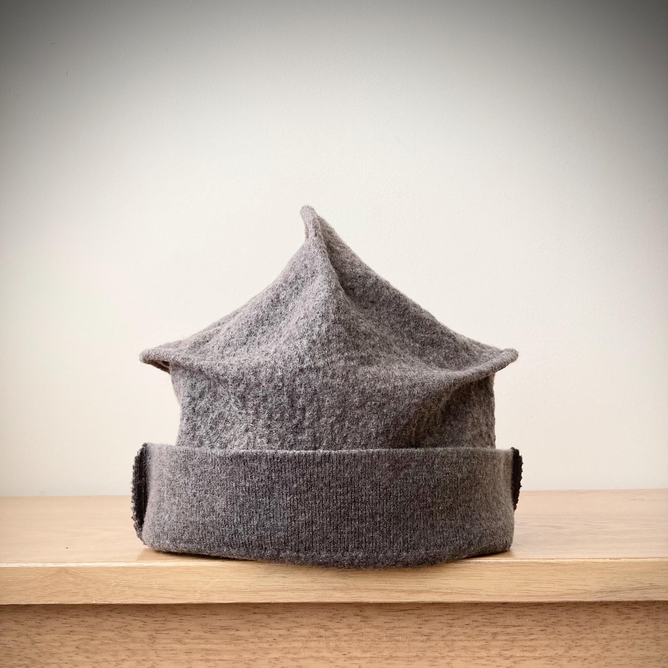 joodito origami crown sweater hat bucket beanie cloche cap slouchy light gray Cloche Bucket Hat in 2 Colors | St. Patrick main image 4