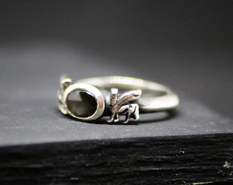 Black Star Sapphire Silver Ring | Sumerian Ring | Lamassu Ring