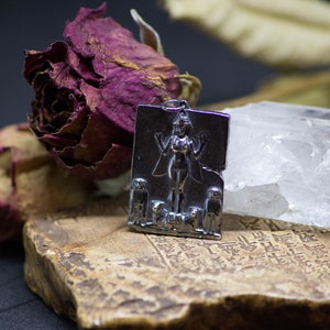 Inanna Pendant | Ishtar Pendant | Lilith | Astarte Pendant | Sumerian Jewelry | Assyrian Jewelry | Babylonian Jewelry