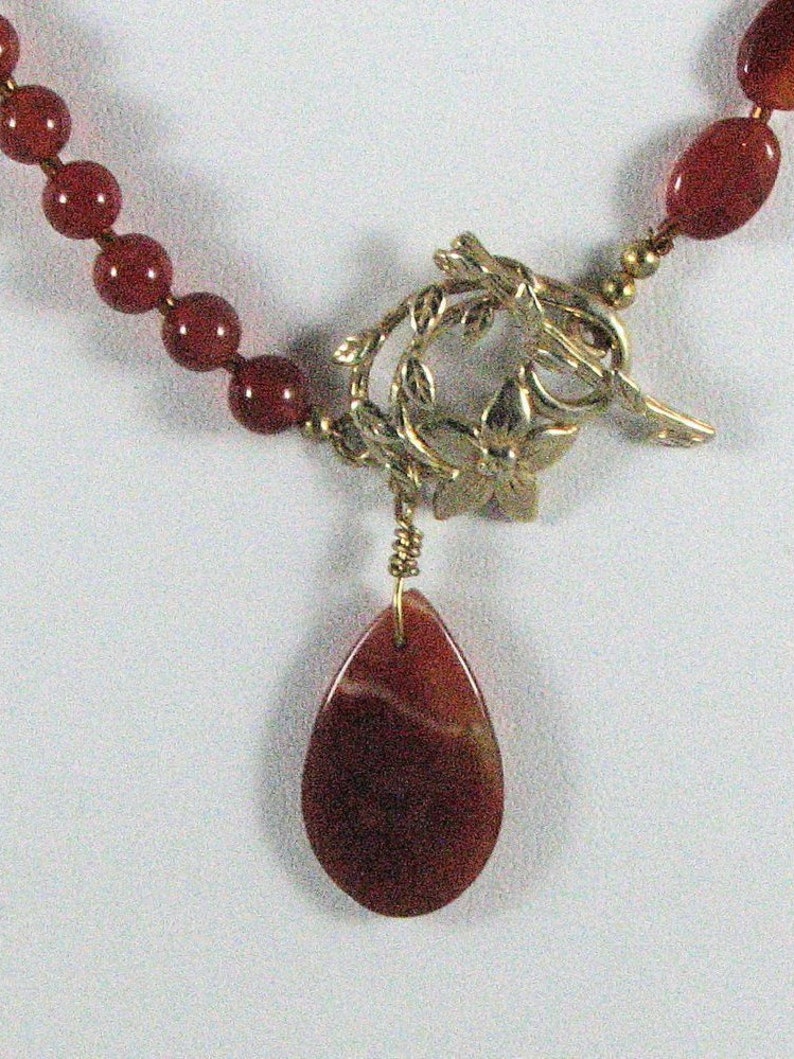 Carnelian Pendant Necklace with Earrings