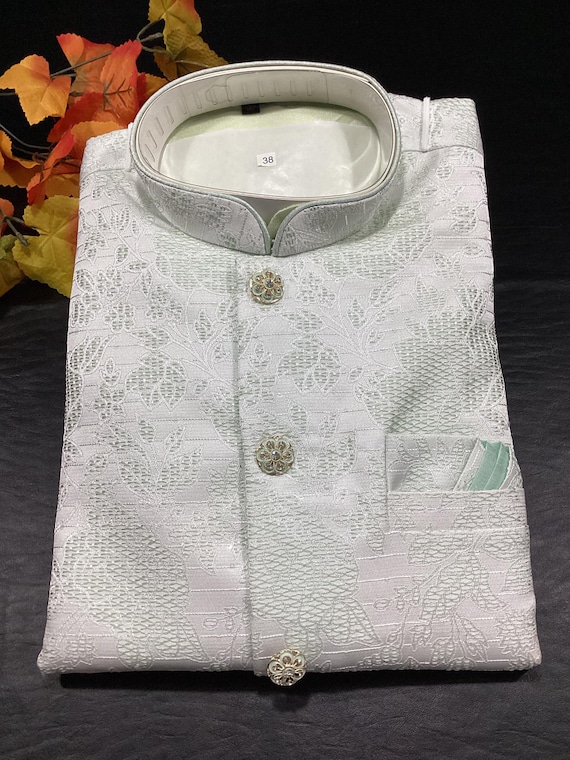 Embroidered Indian Kurta Pajama Set with Modi Jacket: Ethnic Menswear
