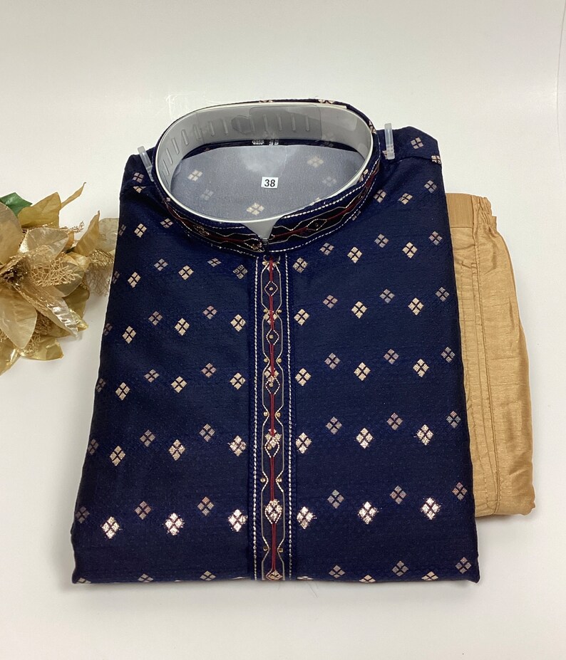 Pijama kurta de seda jacquard para hombre: ropa étnica india Nevy Blue
