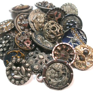 1800s BUTTONS charm bracelet. Victorian cut steel. 7 sterling silver, ooak jewellry. 20 buttons. One of a kind vintage button jewelry. image 3