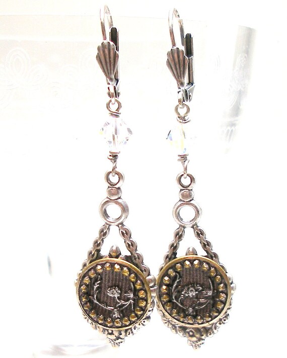 AlliesAdornments Vintage Victorian Flowers Button Earrings