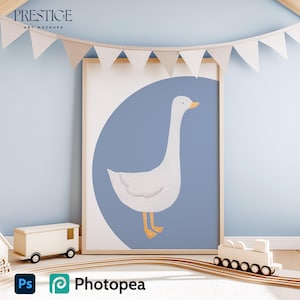 Könnte beinhalten: Ein weiß gerahmtes Bild mit blauem Hintergrund und einer weißen Gänse-Illustration. Das Bild hängt an einer hellblauen Wand mit einer weißen Flaggenkette darüber.