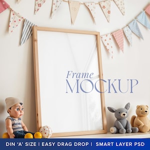 Maqueta de marco de guardería para niños para vendedor de Etsy, póster de madera para habitación infantil minimalista y cálida en formato DIN A4, arte de pared en blanco, banderines de banderas de colores para sala de juegos