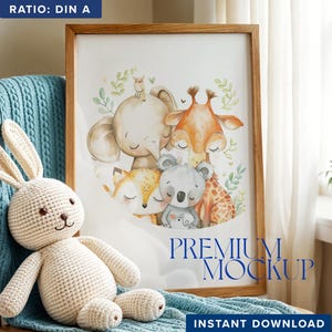 Maqueta de marco marrón para cuarto de niños acogedor, maqueta de interior de habitación infantil minimalista, sala de juegos neutra, manta de conejito de punto suave azul, DIN A2, A4, 5 x 7, formato PSD vertical