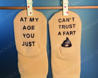 Unisex Baby Shower Gift, "Can't trust a fart", Cute Baby Socks, Baby Shower Gifts for Mom Dad, Cute Gift Socks for Newborn, Little Stinker