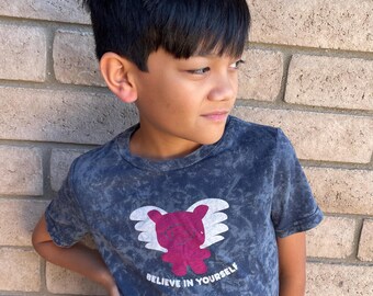 Flying Pig Graphic Tee: Acid Wash Indigo, Unisex Kids T-Shirt