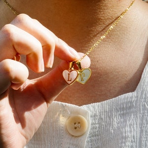 Collar de letras de nácar personalizado de oro de 18K, collar de letras, collar de letras de oro, collar con nombre, collar personalizado