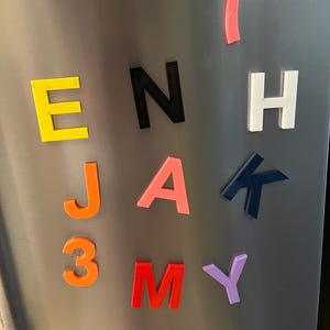 Juego de imanes con letras del alfabeto para nevera, multicolor, con números 0, 1, 2, 3, 4, 5, 6, 7, 8, 9 y 0, para manualidades infantiles, impresos en 3D y FDM.